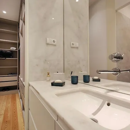 Joivy Astonishing Flat W Office Near Апартаменты